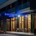 Square Hotel