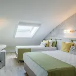 Square Hotel 4*