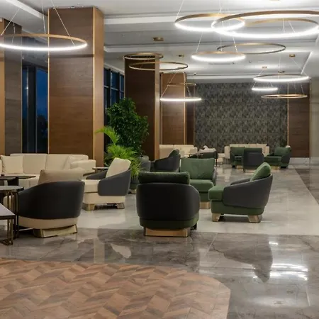 Готель Square Сіде