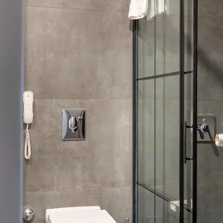 מלון Square סייד