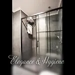 Hotel Square 4*
