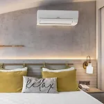 Square Hotel 4*